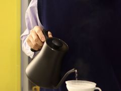 -YECLIP COFFEE黄色回形针咖啡