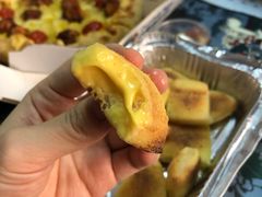 香蒜松软方方包-达美乐比萨(石景山万达店)
