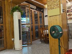 -华光驿站私房菜·黑金冠