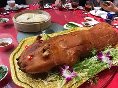 烧猪-港湾宴会厅(京基百纳店)