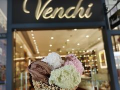 门面-VENCHI 闻绮(上海佛罗伦萨小镇店)