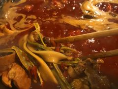 -岗上渣渣老火锅(两路口店)