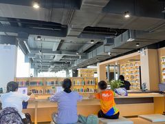 -南山图书馆(常兴路店)