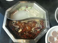 -重庆德庄火锅(体育中心店)