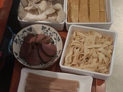 -老员外骨汤火锅(海州古城店)