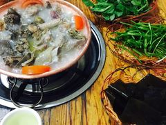 -阿婆情腊排骨火锅(金虹路店)