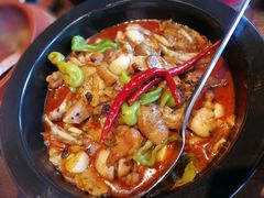 -云海肴·汽锅鸡·云南菜(天山百盛优客店)