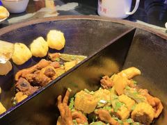 -鱼窝棚柴火铁锅炖(富山屯店)