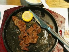 -怡人怡口牛排海鲜自助(飞龙大厦店)