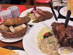 -申德勒加油站餐厅(三里屯北小街店)