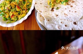 Spicy Egg Roll with Chili