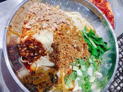 -原虹山老周烧烤(明通路店)