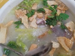 -官塘陈记鱼生·潮汕砂锅粥·牛肉火锅(潮枫路总店)