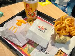 -麦当劳(展览路店)