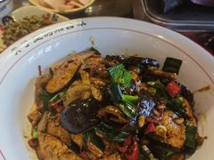 -富正毅三下锅·湘西韵味(天门山索道店)