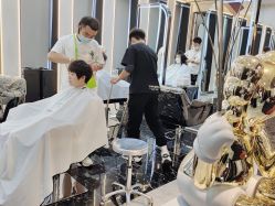 -TOP HAIR SALON