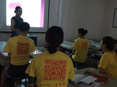 -伊丽莎白美容培训学校(顺德校区)