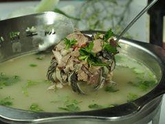 -山沟沟炒鸡(颐灏·海怡名都店)