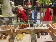 -大中华希尔顿酒店-念自助餐·嗨啤·小龙虾