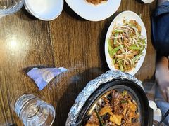 -泉畔人家·老济南经典鲁菜(大明湖店)
