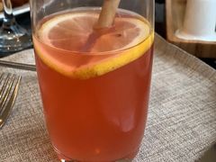 -东方红海鲜百汇(国际大厦店)