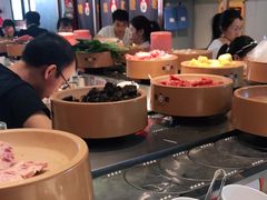 -龍歌自助小火锅(市南金茂湾店)