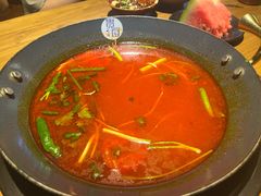 -贵厨酸汤牛肉(花果园国际中心店)