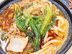 -三品阁过桥米线(万达店)