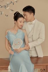 -蒙太奇婚纱摄影(万达店)