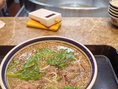 -云阿蛮云南生烫牛肉米线(奉贤路店)