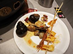 -山焱·炭火自助烤肉(周浦万达店)