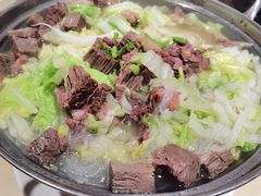 -闫家驴肉老店(华电一校店)