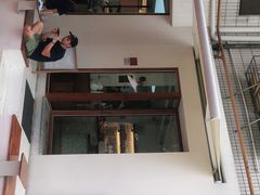 -Line 咖啡(石厦花园店)