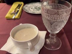 奶油蘑菇汤-老井俄式餐厅