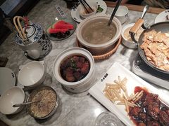 -小菜园新徽菜(芜湖奥特莱斯店)