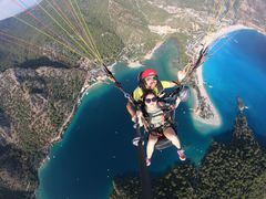 -费特希耶滑翔伞