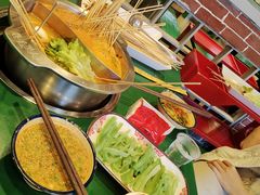 -巷子里头麻辣烫火锅串串(立秦广场店)