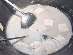 -陈大锅·岳阳鱼馆·地道岳阳菜(美食街店)