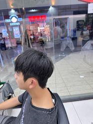 -乾健·烫染·接发SALON