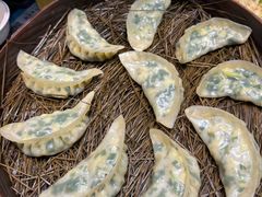 韭菜鸡蛋蒸饺-松针蔡记蒸饺(花园路店)