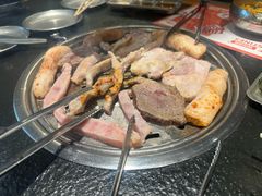 -炽城·烤肉名家(鸿达中央广场店)