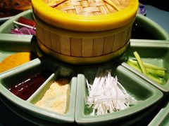 -羲和雅苑•北京烤鸭(国贸商城店)