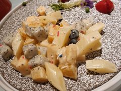 牛油果沙拉-洋洋中餐馆·SINCE 1997(信投店)