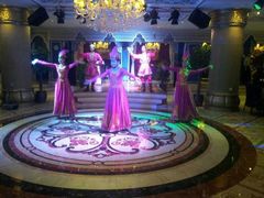 -马尔龙新疆饭店·清真(瑞景店)