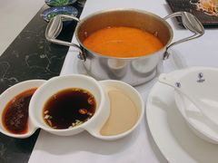 -红鼎豆捞·非遗鲍皇汤火锅(宝丰路店)