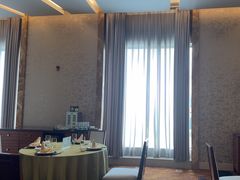 -湖影中餐厅·南京金茂威斯汀大酒店