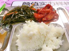 -北京外国语大学东院食堂