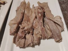 手抓羊肉半斤-贯贯吉·清真餐厅(浙江中路店)