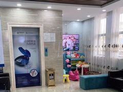 -茂菊口腔连锁(浦东南路店)