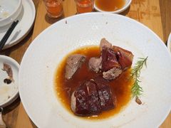 粤集现烤果木烧鹅下庄-粤集·手工粤菜(皇庭广场店)